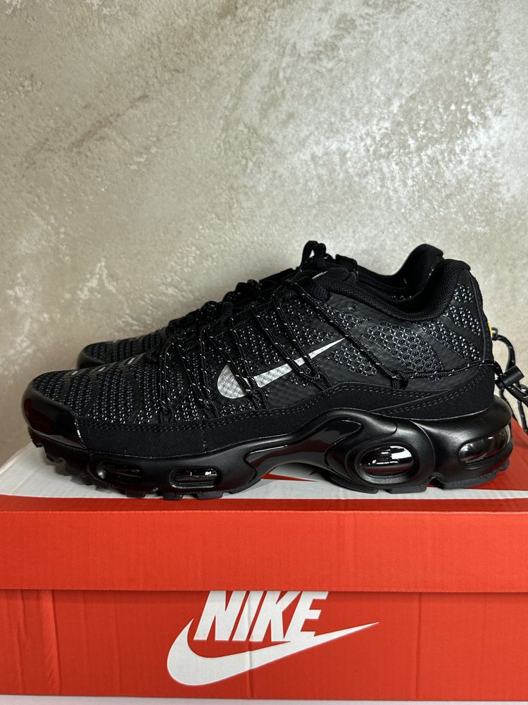 НАЛИЧНИ! Мъжки Маратонки Nike Air Max Plus Utility Black
