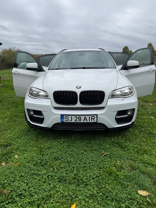Vand BMW X6 .anul 2012