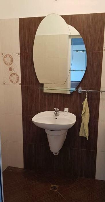 Дава се под наем Едностаен апартамент в Пловдив, Каменица 2 - 40 кв.м за 350 € - Снимка #2