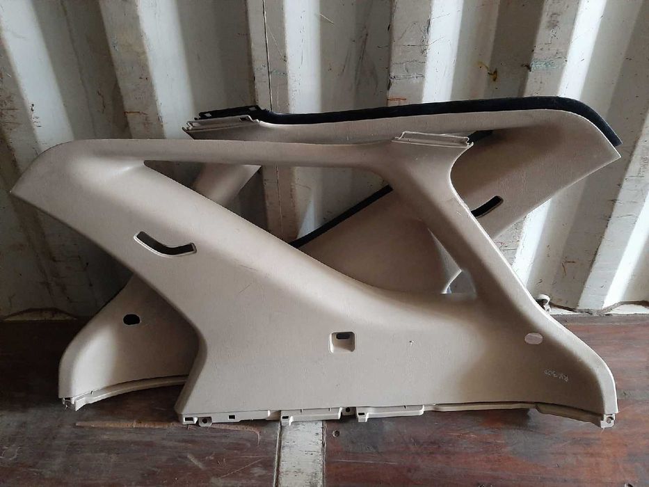 Продам Обшивка багажника Lexus Rx300 с 1998 до 2003 г