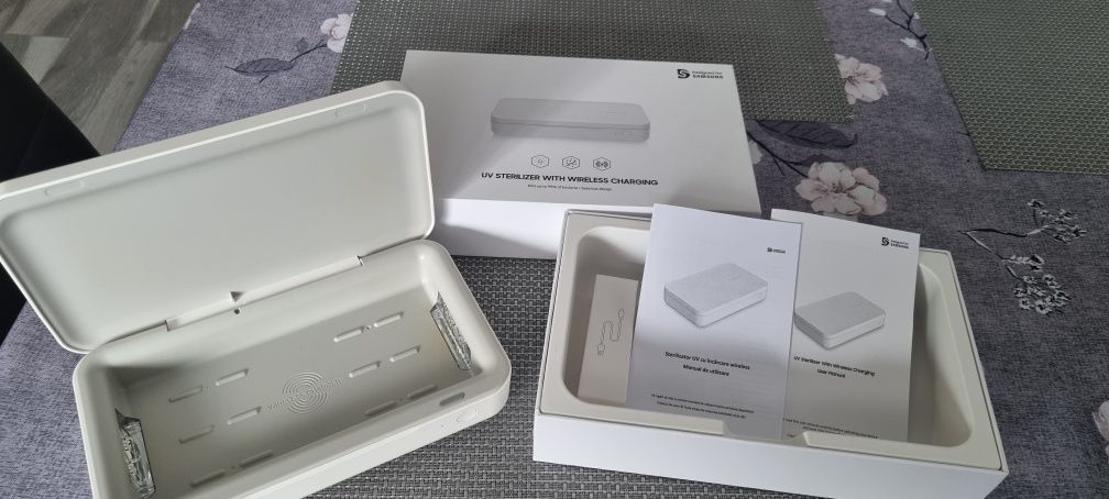 Sterilizator SAMSUNG  UV cu încărcare wireless