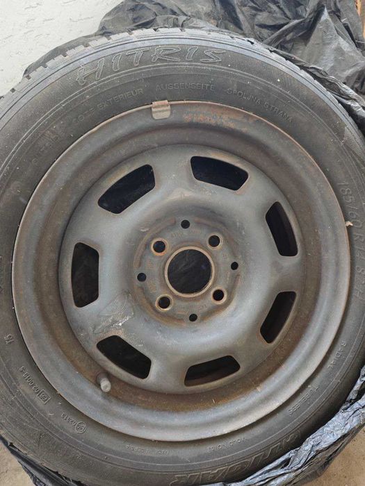 Джанти 14 цола за гуми 180/60 от Сеат Кордоба