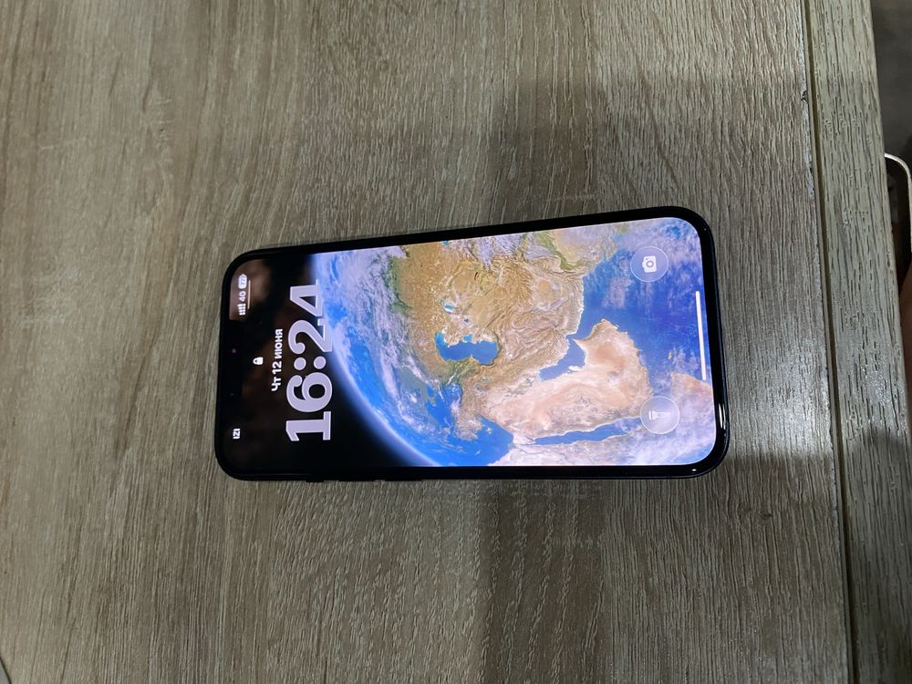 Iphone 14 “black”