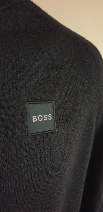 Hugo Boss Wool Mens Size М ОРИГИНАЛ! 2 Броя Мъжки Вълнени Пуловери!