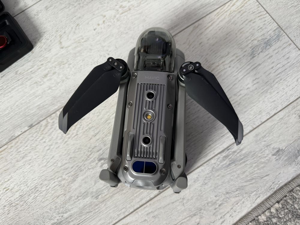 Drona Dji Mavic Air 2
