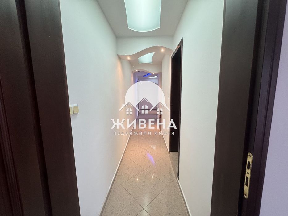 Дава се под наем Четиристаен апартамент в Варна, Гръцка махала - 160 кв.м за 1000 € - Снимка #11