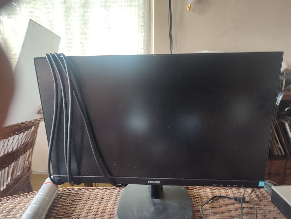 Monitor Philips, 200 de lei negociabil.