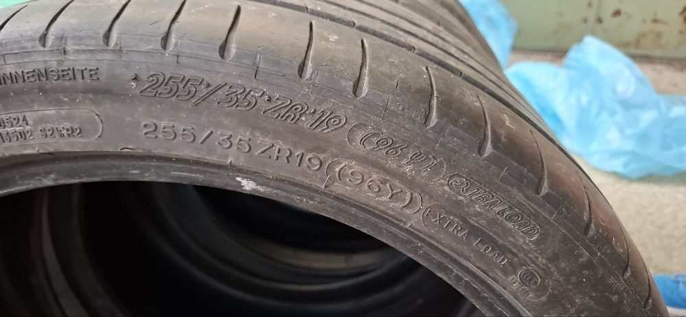 Гуми Michelin pilot super sport 255/35/19 DOT 2218
