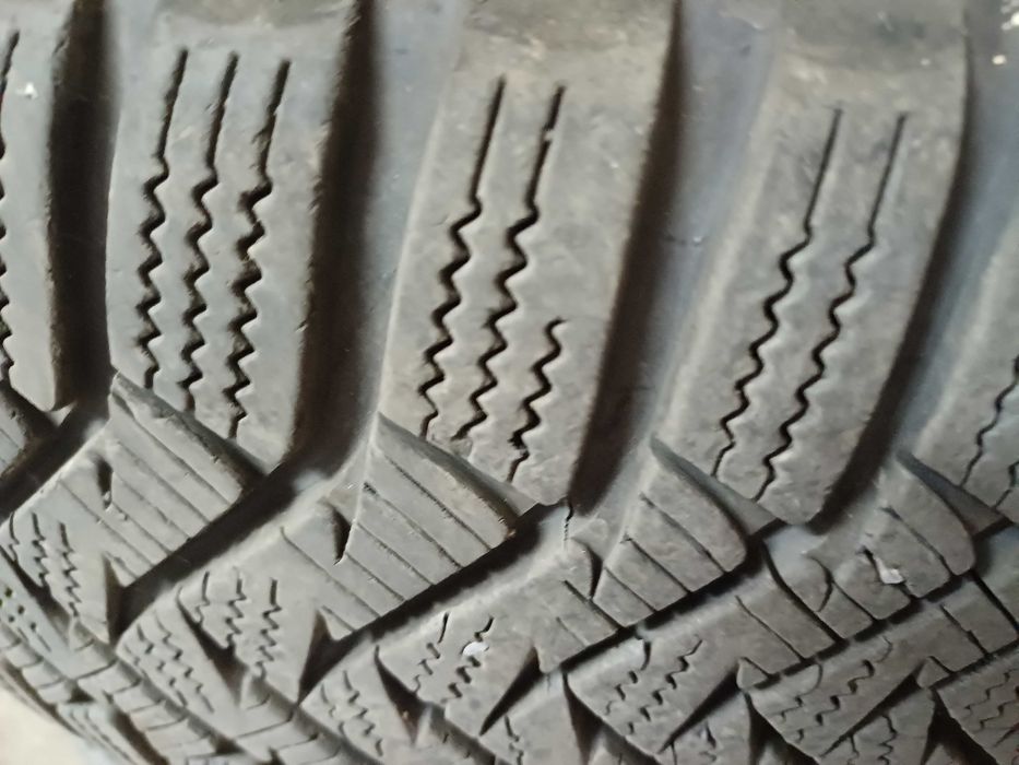 Set patru jante otel 15 inch cu cauciucuri de iarna Skoda. Iarna vine!