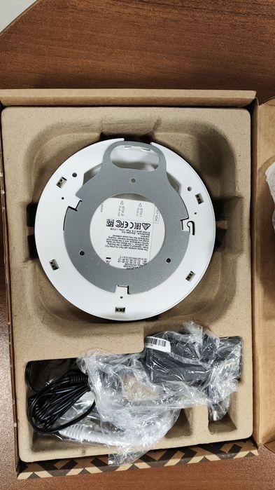 Точка за достъп MikroTik RBcAPGi-5acD2nD cAP ac