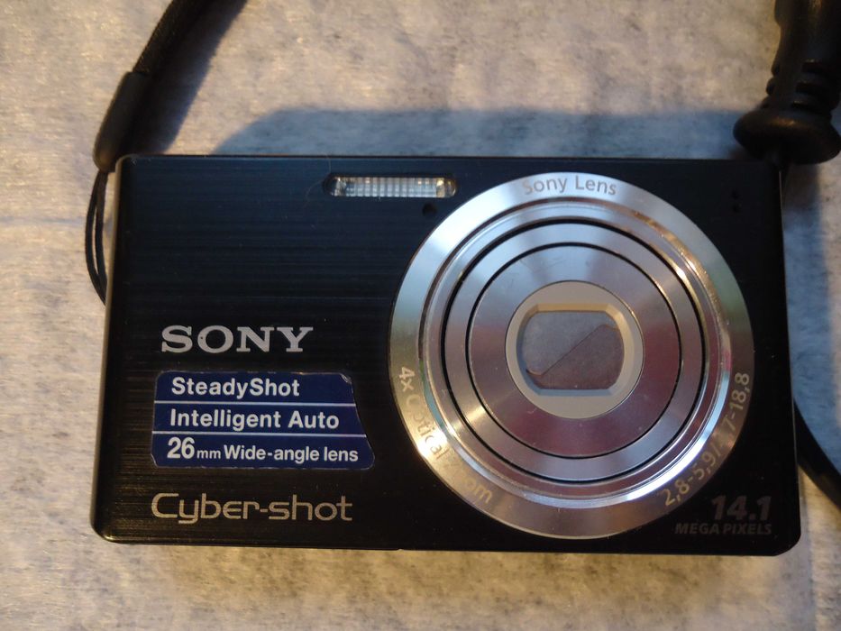 цифровой фотоаппарат SONI DSC-W610. В НЕ РАБОЧЕМ СОСТОЯНИИ. Обмен.