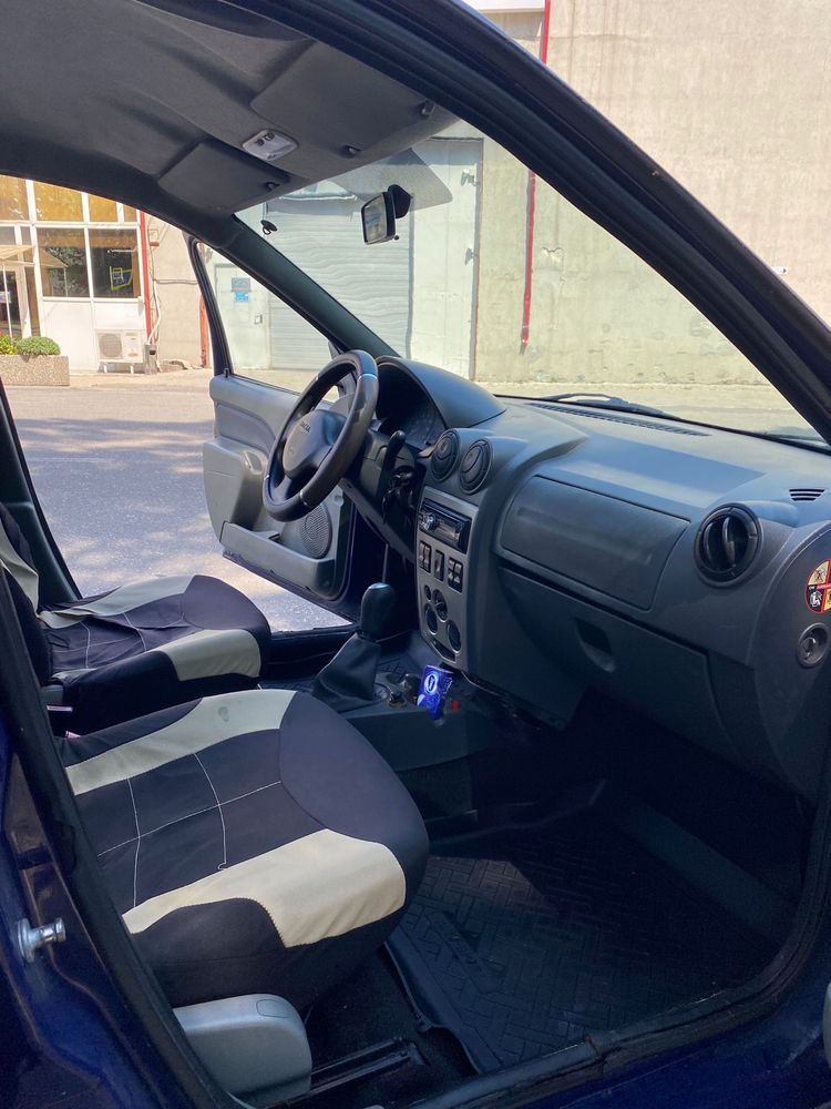 Logan 2008 Gaz 1200euro