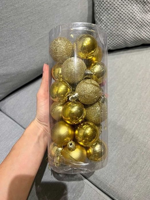 Комплект от 24 броя играчки за елха с диаметър 4см