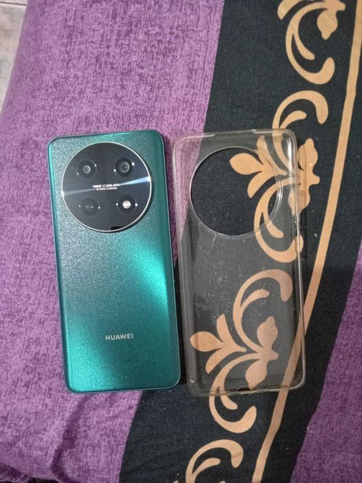 Huawei nova 12 i