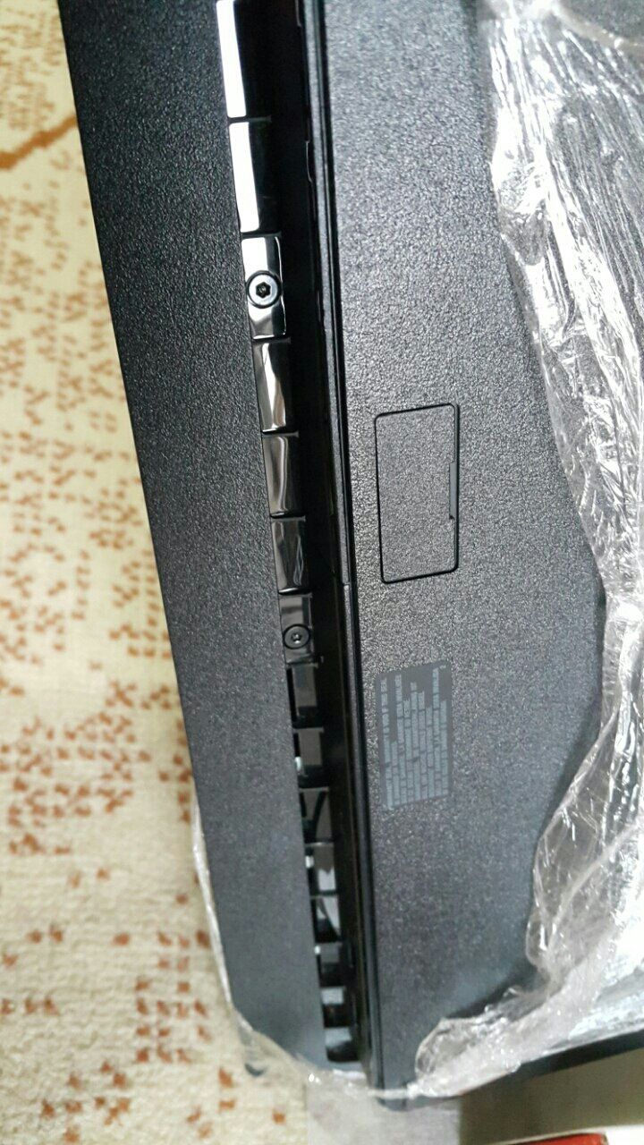 Super SKIDKA... Playstation 3 Slim + 2 Joystick + 40 Games. Garantiya