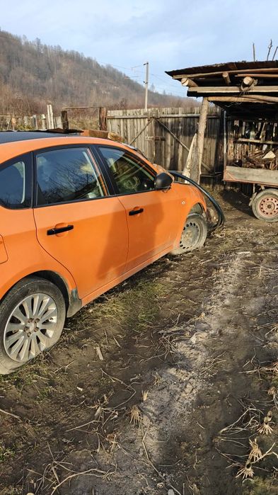 Vând Subaru impreza dezmembrări
