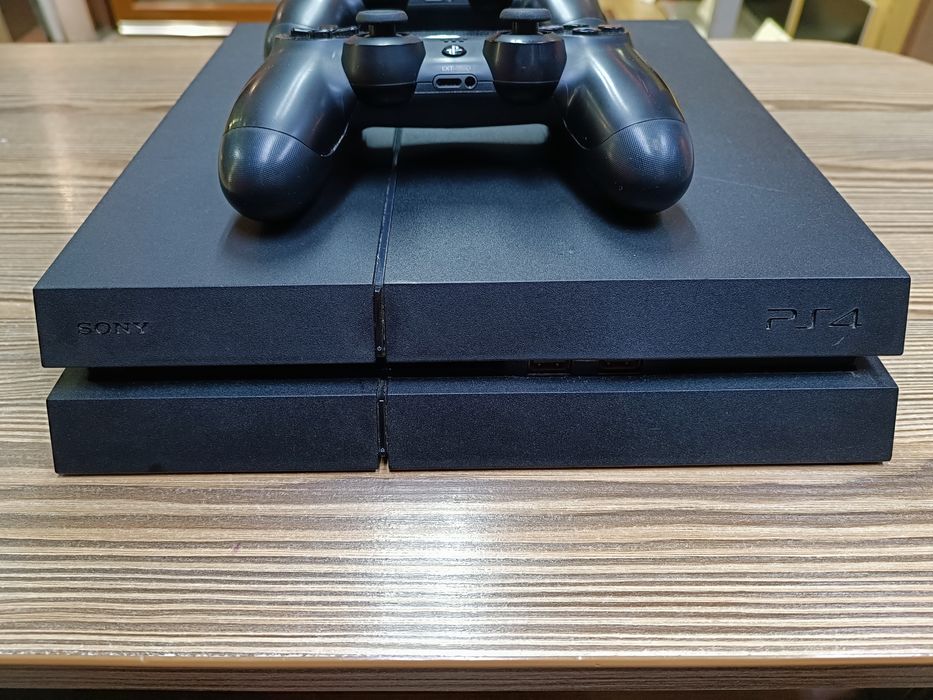 Sony Playstation 4 Fat / 1 TB