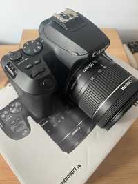 Vând camera Canon EOS 250d