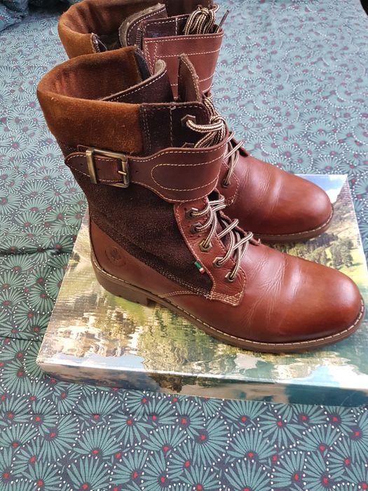 Ghete din piele naturală