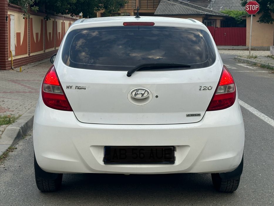 Vand/ Schimb Hyundai i20, 2012, 1.4crdi, inmatr.ro