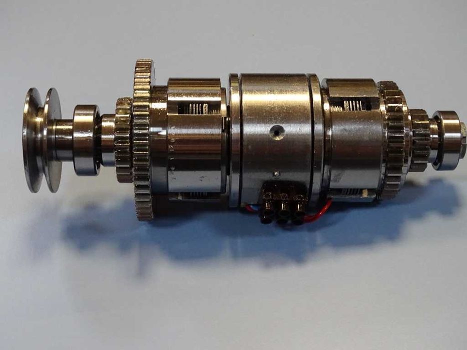 Електромеханичен съединител за струг, фреза TOS 226 1029Е1 PSP Pohony