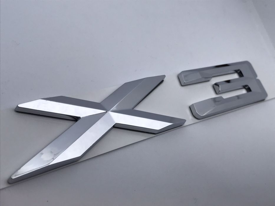 Emblema BMW X3 spate crom