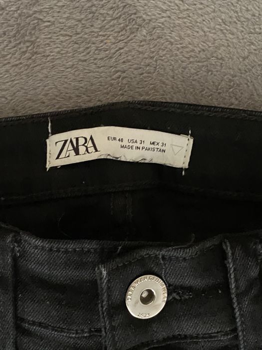 De vânzare 3 perechi de pantaloni