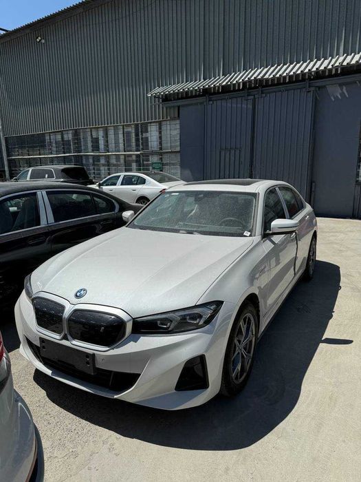 BMW I3 35 L 2024 oq qora