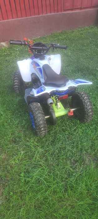 Vând atv pentru copii!