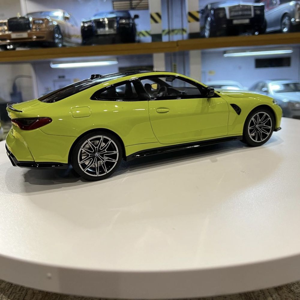 1:18 Модель. Gtspirit BMW M4