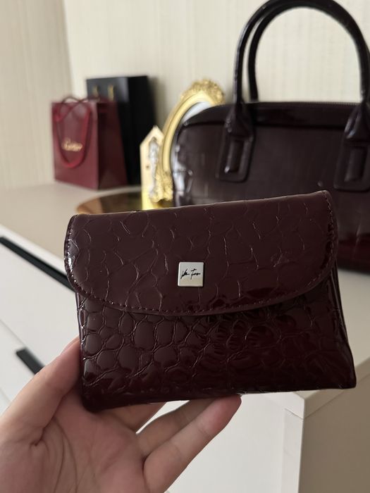 Продам кошелек из натуральной кожи