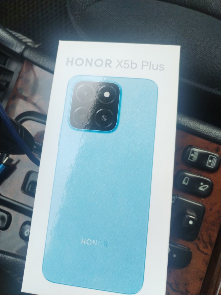 HONOR X5B plus в упаковке