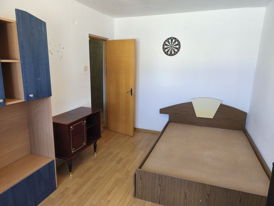 Vând apartament ap cu două camere in cartierul Maguri