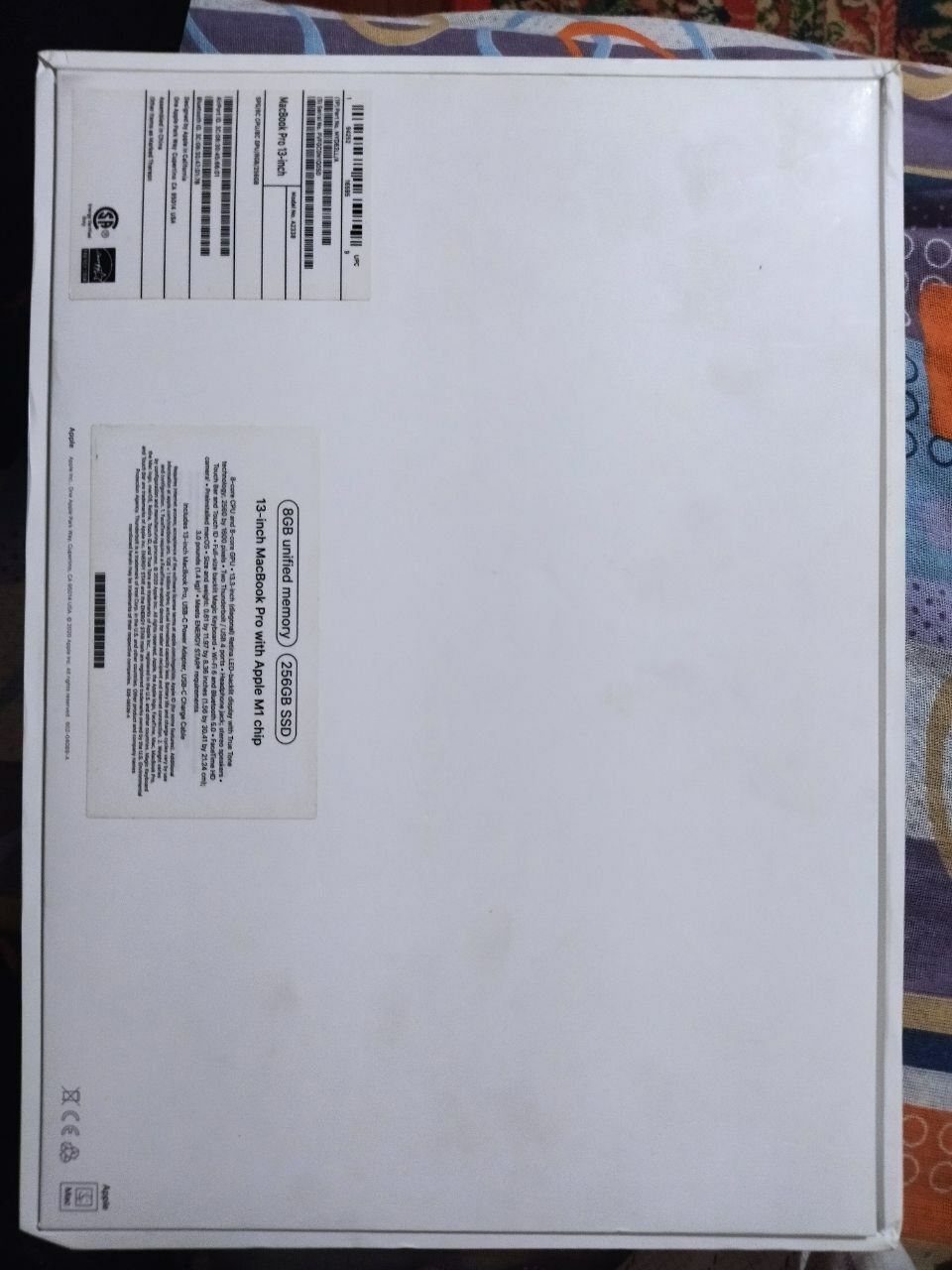 Macbook pro 13inch, iphonega barter ham bor, kelishiladi