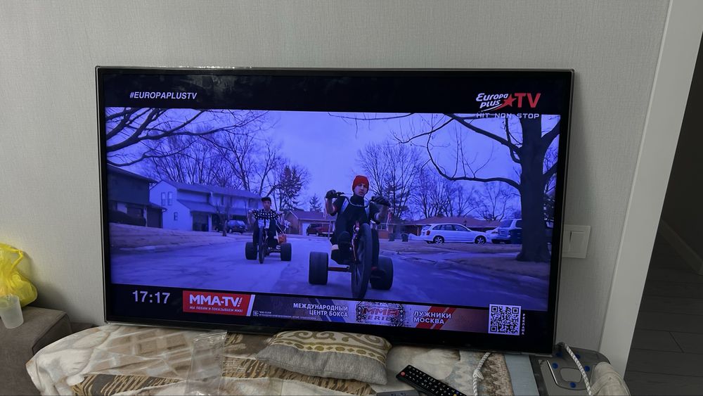 Смарт Телевизор