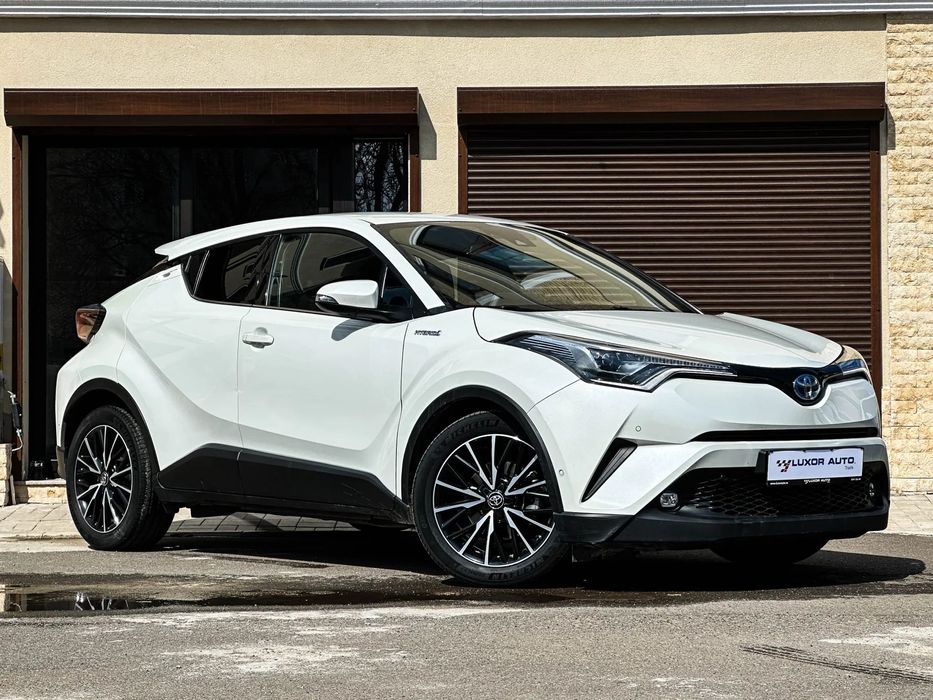 Toyota C-HR Sunet JBL - BSM - RCTA - Garantie 24 luni - Faruri Full LED - Radar
