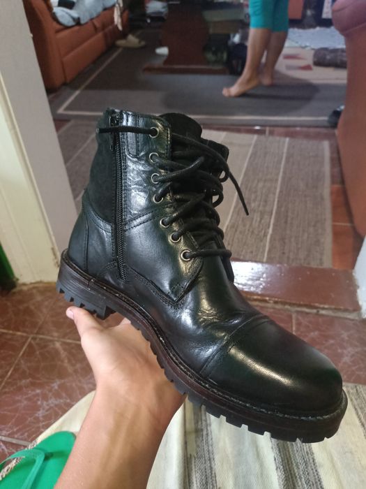 Ghete pentru bărbați