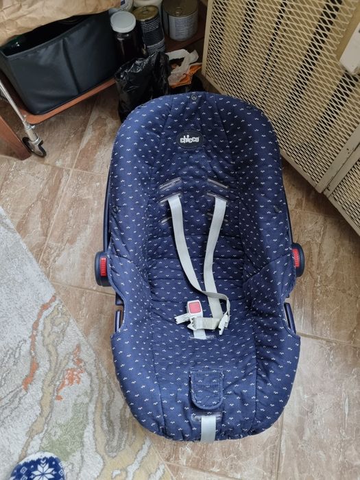 Бебешко столче за кола Chicco