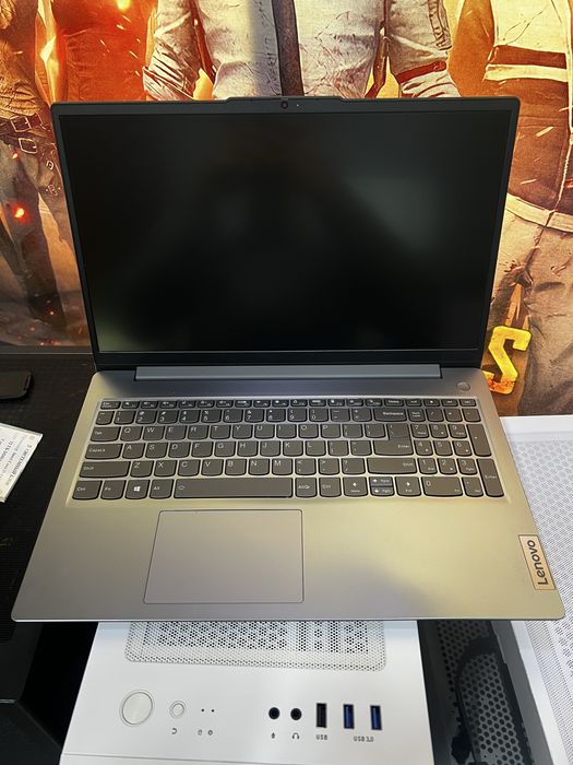 Lenovo IdeaPad 3