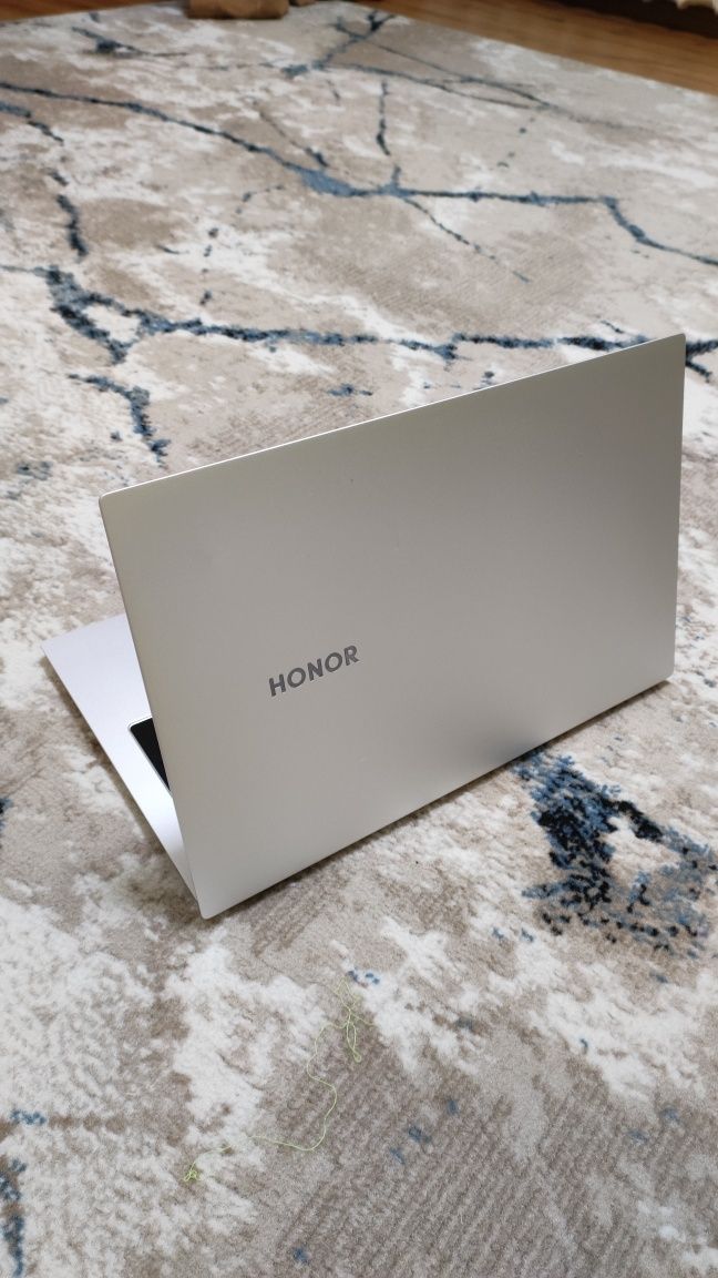 HONOR MagicBook 16 Pro