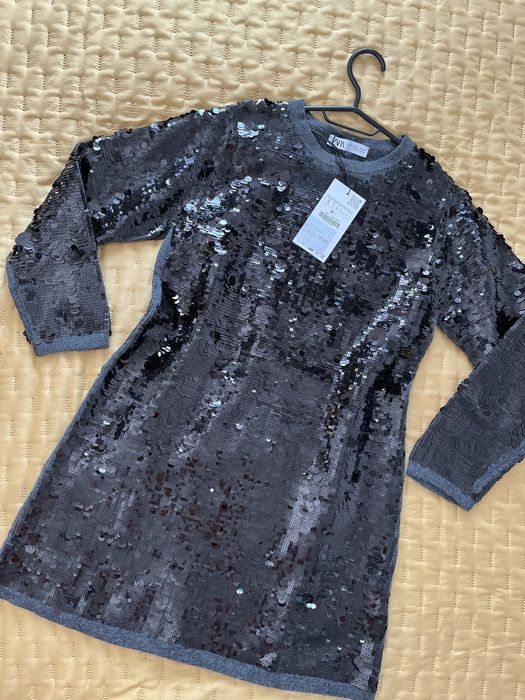 Zara Дамски красива рокля с пайети