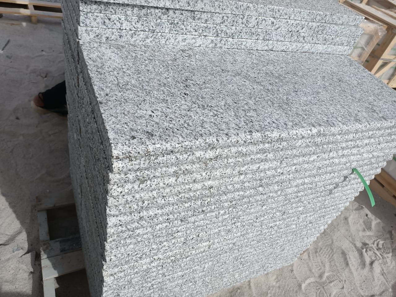Trepte / glafuri /blaturi /marmura/granit/travertin