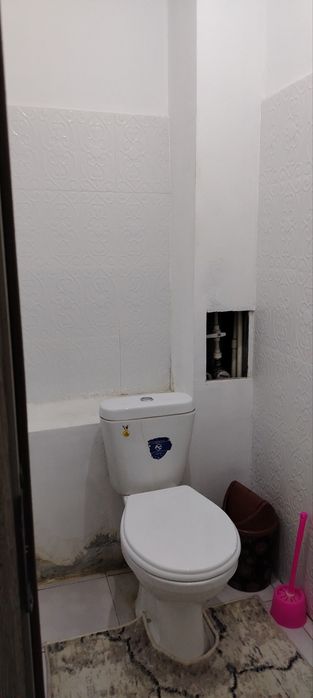 Navoiy shahri Sputnik qo'rg'onida 2 xona