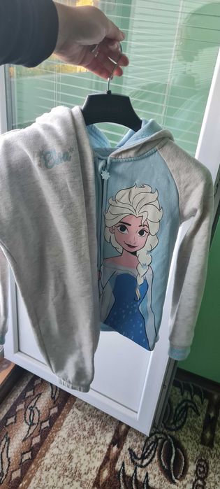 Дрехи за момиче ПЕРФЕКТНО състояние