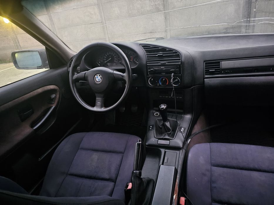 Vand BMW E36 318is coupe