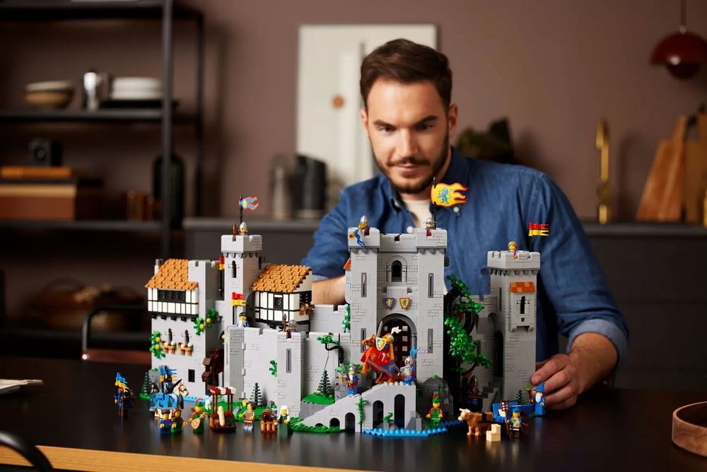 Lego 10305 Замъкът на лъвските рицари Игра Lion Knights Castle 10305