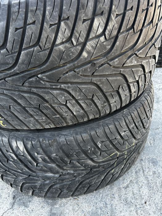 2бр Гуми всесезонни 305/40R22 Hankook