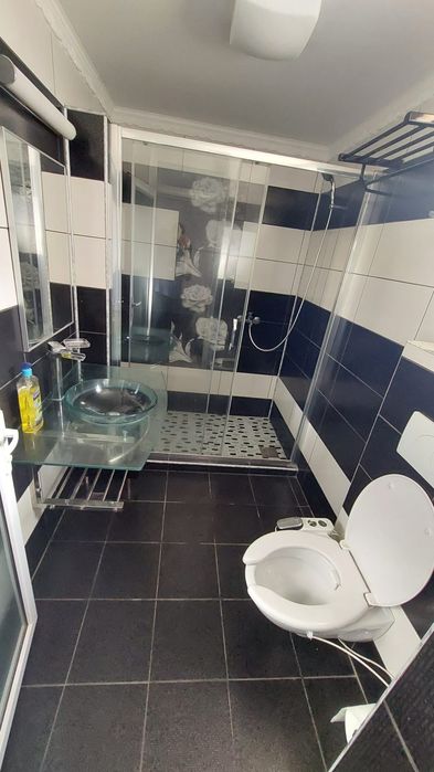 Inchiriez Vila /casa Individuala