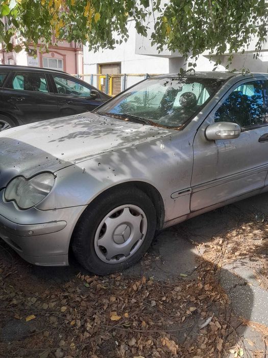 Vand Mercedes C180