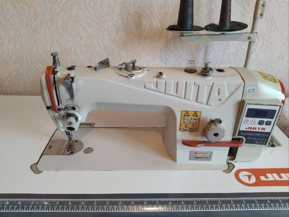 JUITA tikuv mashinasi